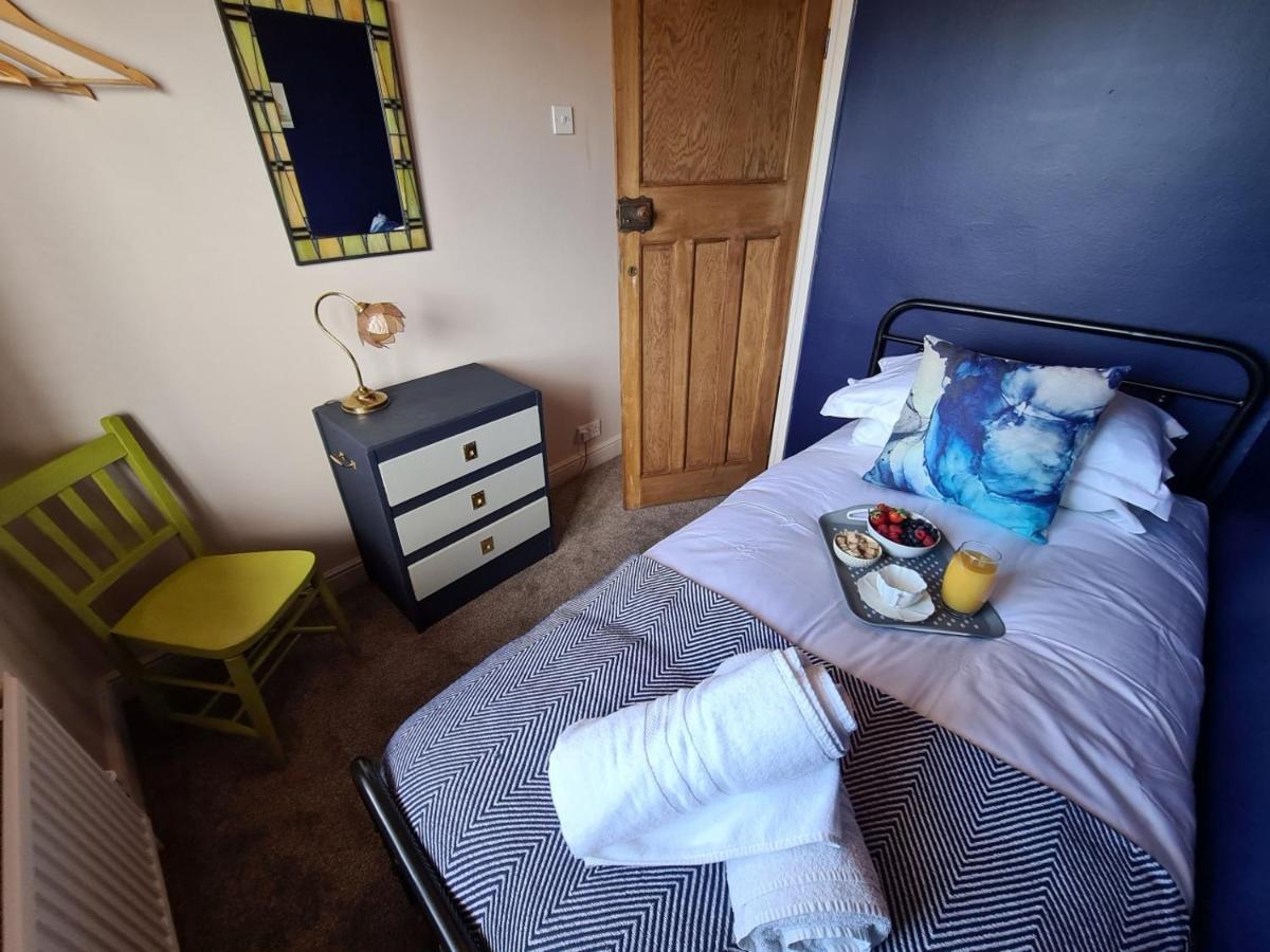 Rumer Hill House A Unique Boutique Styled Place To Stay In Cannock Close To A5 The Mcarthur Glen Outlet Great Wyrley Dış mekan fotoğraf