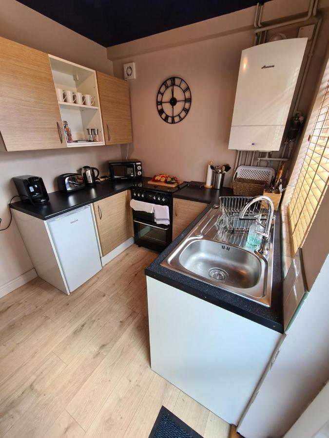 Rumer Hill House A Unique Boutique Styled Place To Stay In Cannock Close To A5 The Mcarthur Glen Outlet Great Wyrley Dış mekan fotoğraf