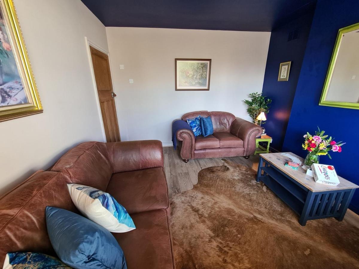 Rumer Hill House A Unique Boutique Styled Place To Stay In Cannock Close To A5 The Mcarthur Glen Outlet Great Wyrley Dış mekan fotoğraf